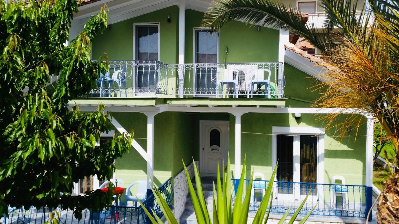 פפקרי Nadia'S Beach House מראה חיצוני תמונה