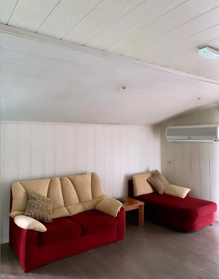 פפקרי Nadia'S Beach House מראה חיצוני תמונה